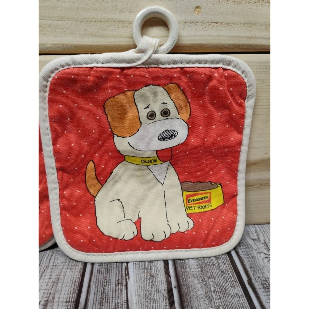 Duke The Dog Quilted Pot Holder Set Of 2 Red Polka Dot Advertising Evergreen Pet